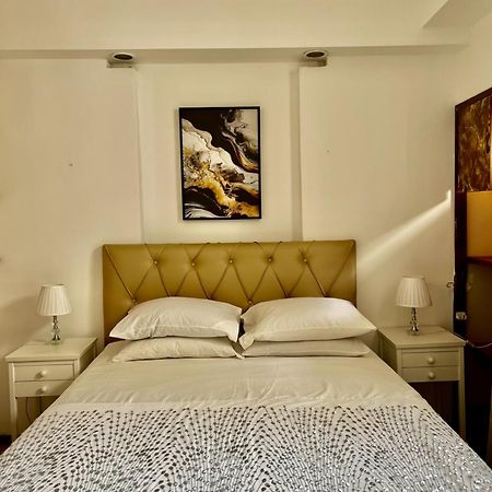 Alugo Quarto Espacoso Com Banheiro Privado Em Apartamento Em Copanema Рио де Жанейро Екстериор снимка