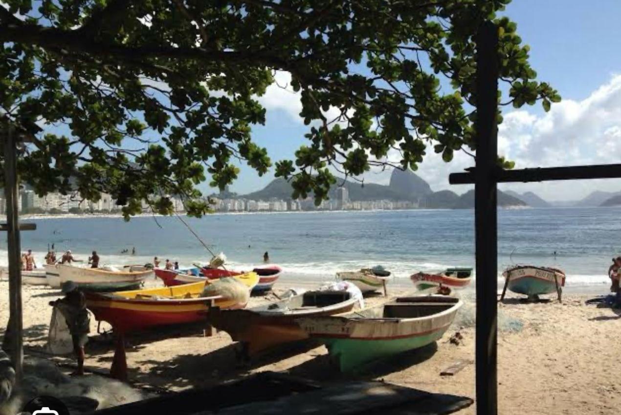 Alugo Quarto Espacoso Com Banheiro Privado Em Apartamento Em Copanema Рио де Жанейро Екстериор снимка